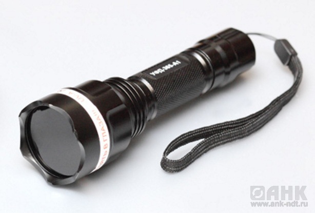 Ультрафиолетовый светодиодный фонарь УФД-365-А1