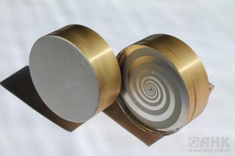 АС8.33.1-АС8.33.2 Спиральная антенна с поляризациями вида: круговая левого или правого вращения 0,9 ГГц-18 (26) ГГц