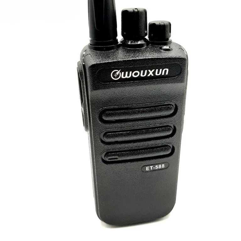 Радиостанция носимая Wouxun ET-588U